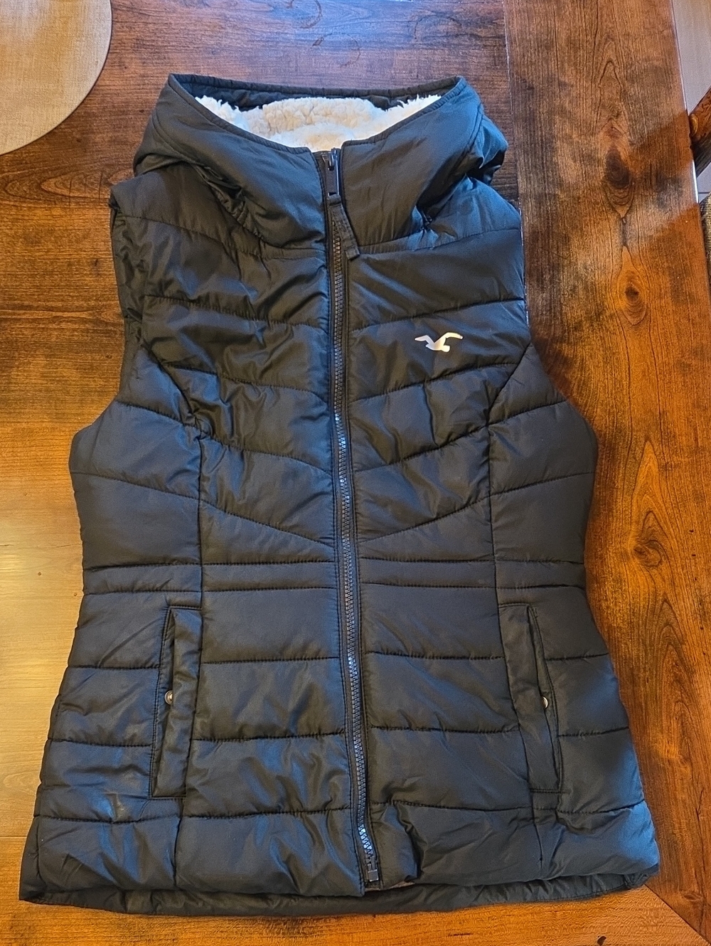 Hollister Black Quilted Hooded Womans Vest
